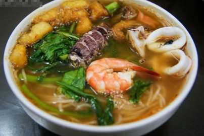 Ăn gì khi đi du lịch tại Hạ Long Quảng Ninh